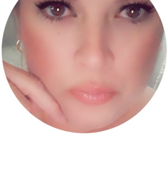 Meet your Posher, Veronica - Picture 4 of 8